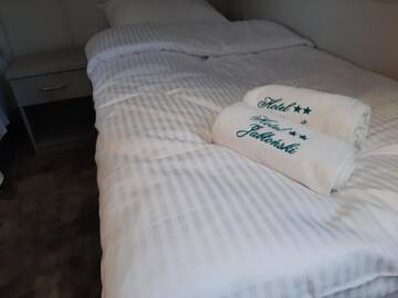 Фото номера Трехместный номер Отель Hotel Jabłoński г. Доротово 8