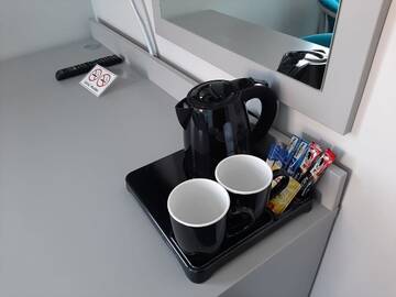 Фото номера Стандартный двухместный номер с 2 отдельными кроватями Отель Hotel Jabłoński г. Доротово 7