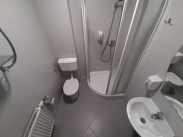 Фото номера Трехместный номер Отель Hotel Jabłoński г. Доротово 2